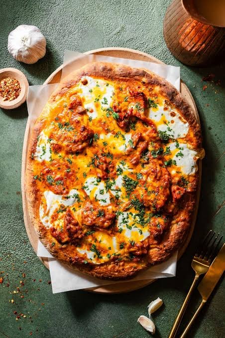 Chicken Pizza (चिकन पिज्जा)