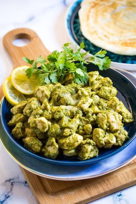 Chicken Hariyali Dry (चिकन हरियाली ड्राई)